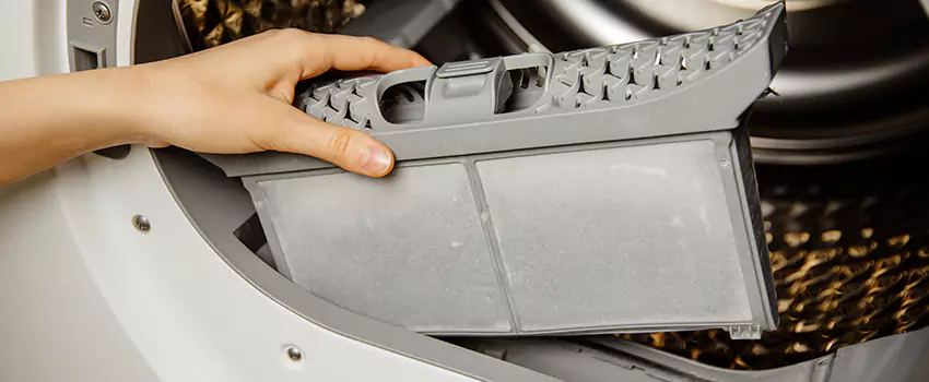 Signs Of A Clogged Dryer Lint Trap in Niles, Illinois